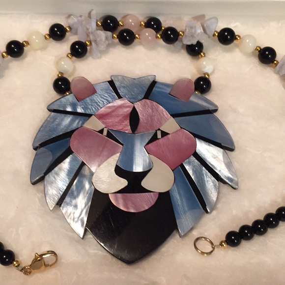 Necklace - Picture 3 of 8